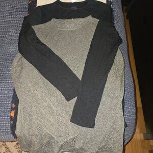 2 Intimissimi Modal Cashmere Long Sleeved Tops Sz LG